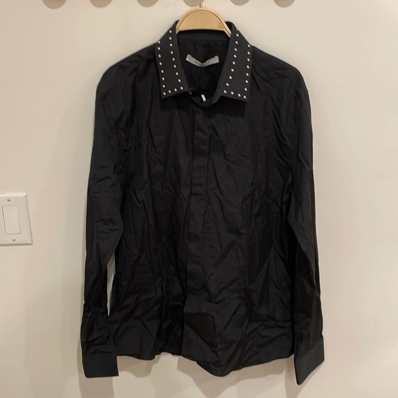 GIVENCHY Men's Long Sleeve Shirt with Embellished Collar Size 43 in Black